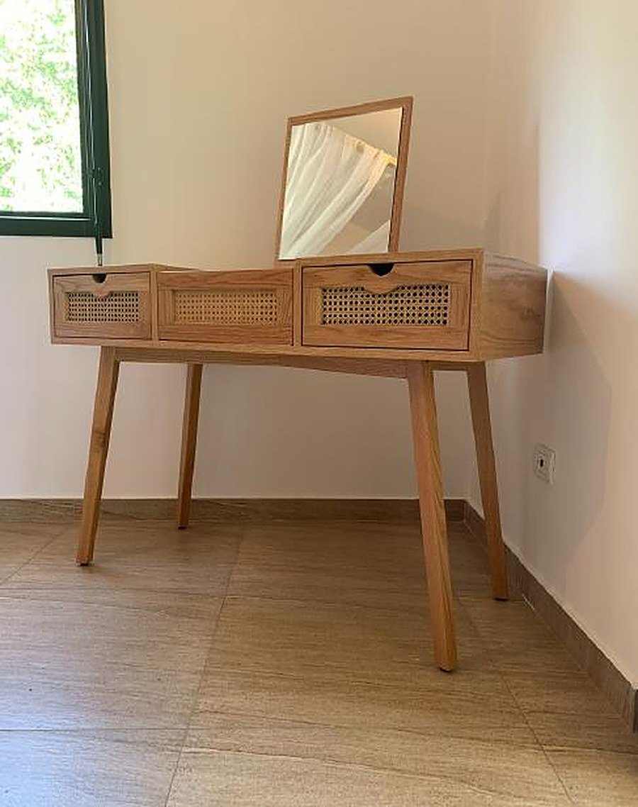 Oak dressing table with mirror and rattan drawer