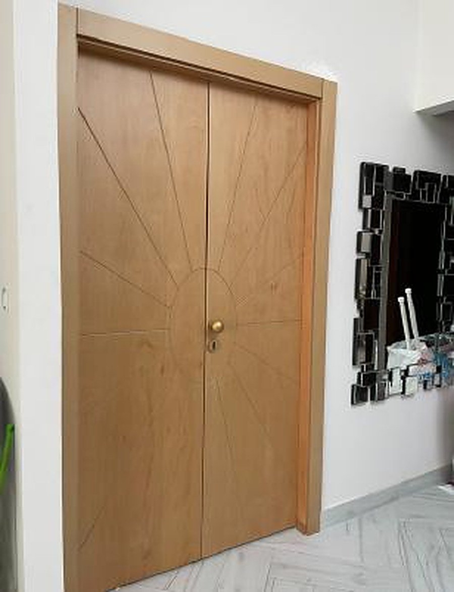 White door with horizontal panelling